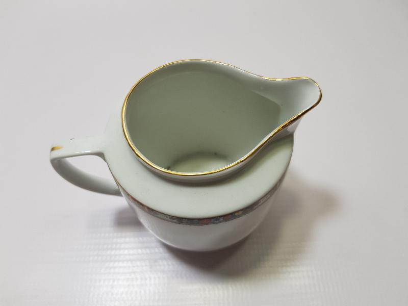 SMANLI DÖNEMİ SAMUEL MITRANI FILS STAMBUL DAMGALI PORSELEN SÜTLÜK