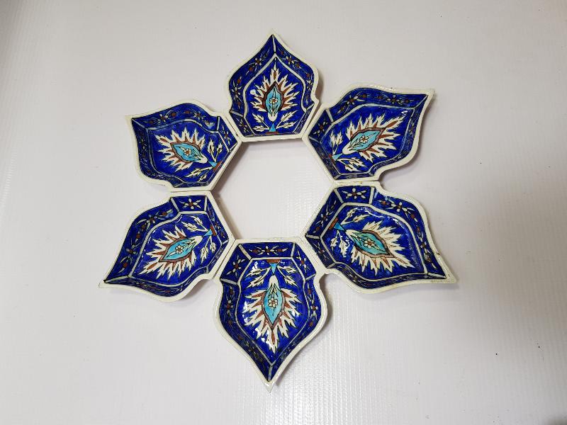 OSMANLI DÖNEMİ HİLMİ USTA DAMGALI KÜTAHYA SERAMİK KAHVALTILIK SETİ