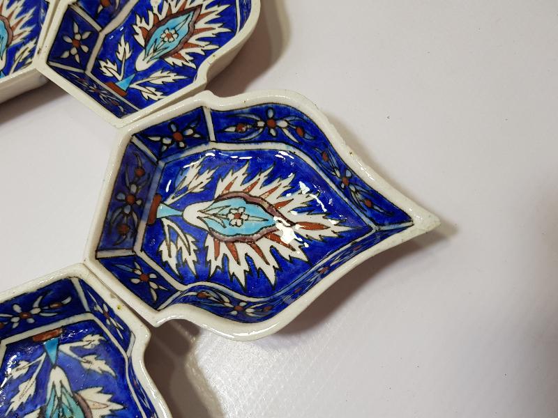 OSMANLI DÖNEMİ HİLMİ USTA DAMGALI KÜTAHYA SERAMİK KAHVALTILIK SETİ