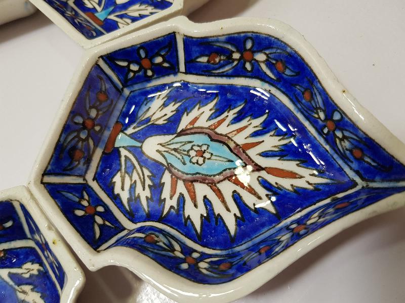 OSMANLI DÖNEMİ HİLMİ USTA DAMGALI KÜTAHYA SERAMİK KAHVALTILIK SETİ