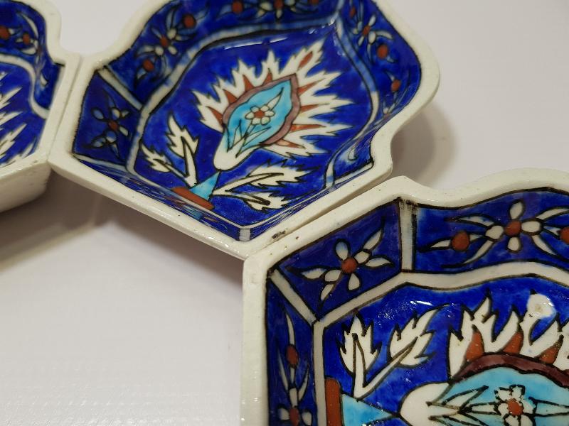 OSMANLI DÖNEMİ HİLMİ USTA DAMGALI KÜTAHYA SERAMİK KAHVALTILIK SETİ