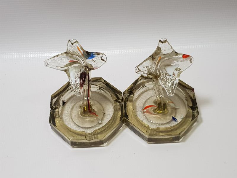 BİR ÇİFT ÇİÇEK FORMLU MURANO KÜL TABLASI