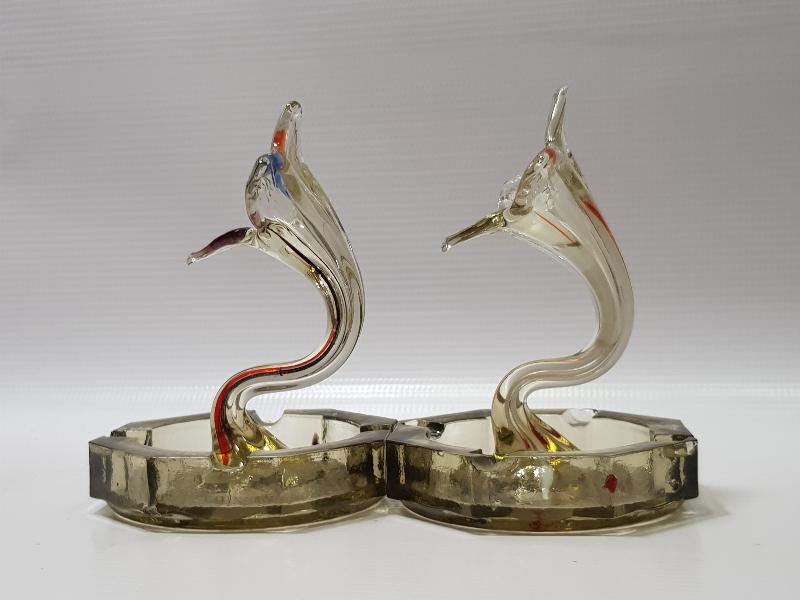 BİR ÇİFT ÇİÇEK FORMLU MURANO KÜL TABLASI