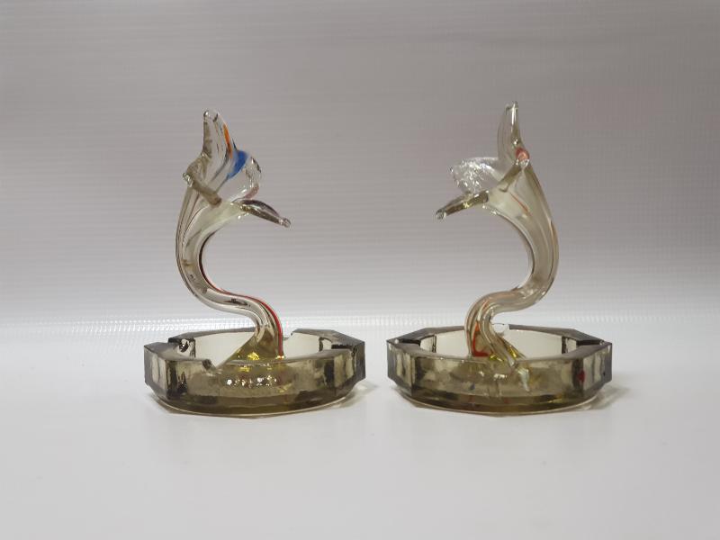 BİR ÇİFT ÇİÇEK FORMLU MURANO KÜL TABLASI