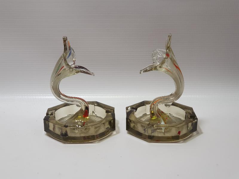 BİR ÇİFT ÇİÇEK FORMLU MURANO KÜL TABLASI