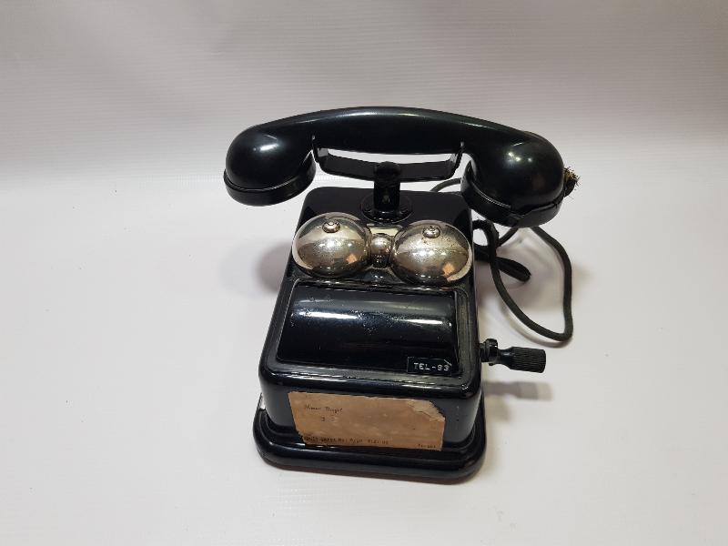 ANTİKA ÇEVİRMELİ TELEFON