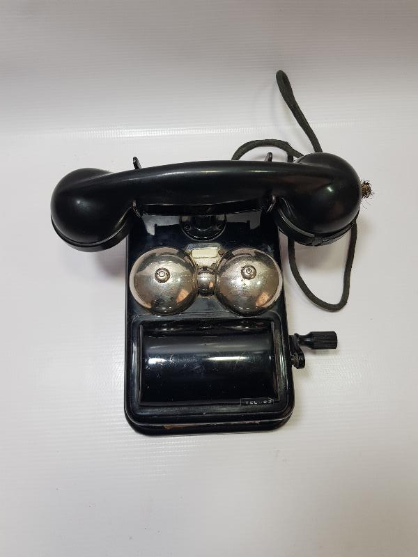 ANTİKA ÇEVİRMELİ TELEFON