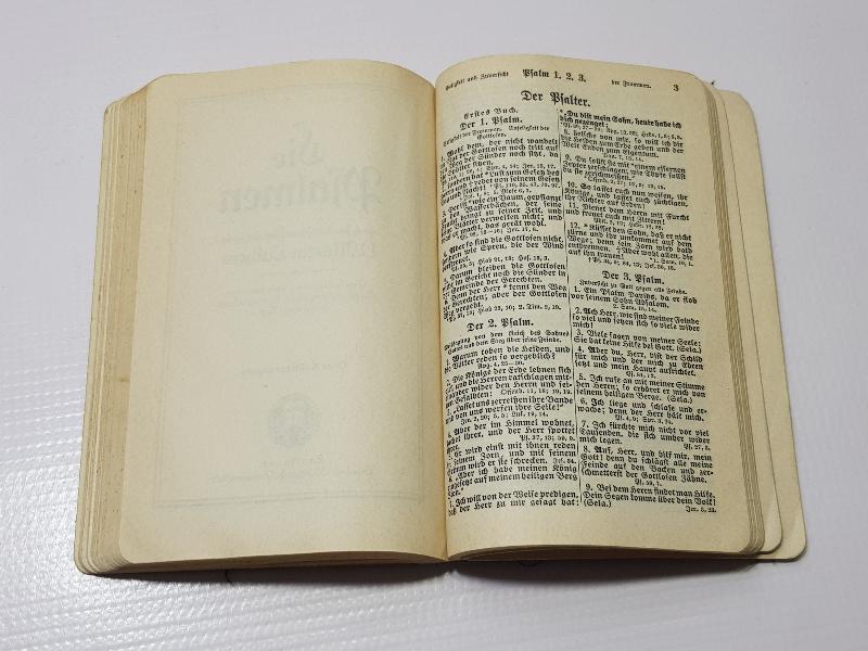 1933 TARİHLİ ALMANCA İNCİL