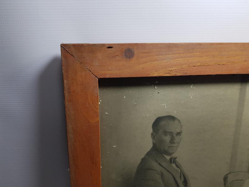 DEV BOY ATATÜRK FOTOĞRAFI