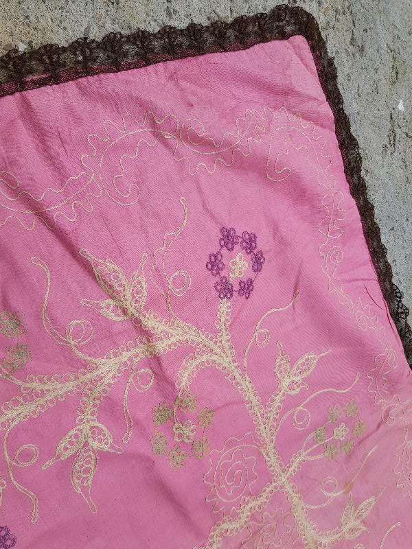 OSMANLI DÖNEMİ EL İŞLEME İPEK SECCADE