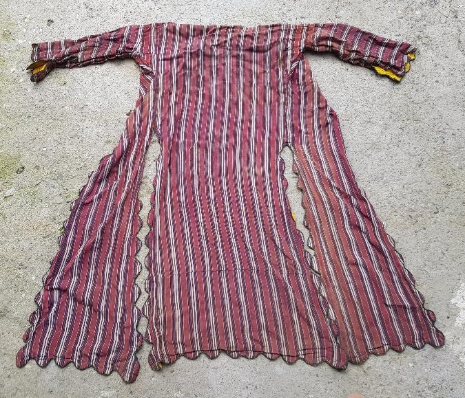 OSMANLI DÖNEMİ ÜÇ ETEK ELBİSE