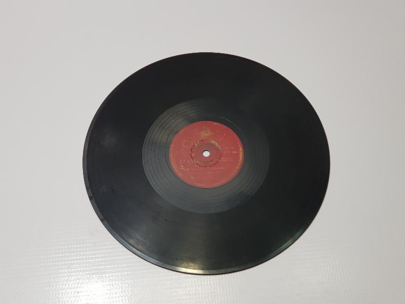 ÇOK NADİR TAŞ PLAK: AŞIK VEYSEL - ATATÜRK'ÜN AĞITI