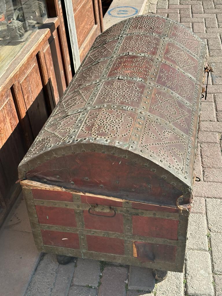 OSMANLI DÖNEMİ 1895 TARİHLİ VE RUMCA YAZILI ÇOK NADİR SANDIK