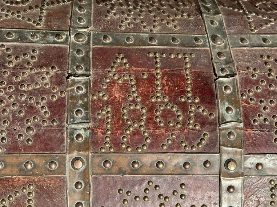 OSMANLI DÖNEMİ 1895 TARİHLİ VE RUMCA YAZILI ÇOK NADİR SANDIK