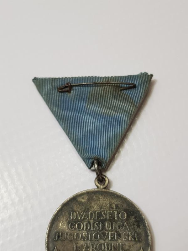 1941-1961 İKİNCİ DÜNYA SAVAŞI YUGOSLAVYA 20. YIL MADALYASI