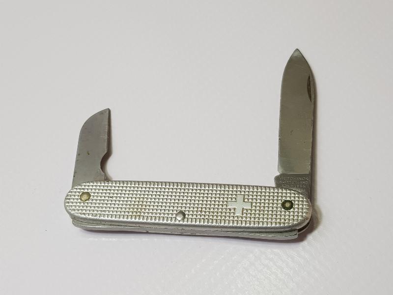 MEŞHUR VICTORINOX MARKA İSVİÇRE ÇAKISI