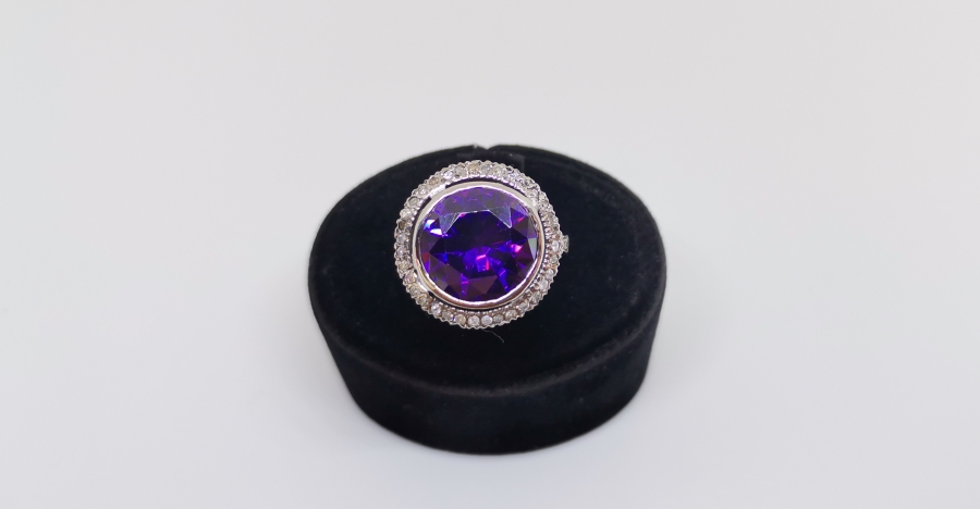 AMETİST VE PIRLANTA TAŞLI BÜYÜK BOY YÜZÜK