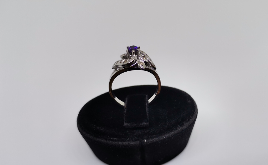 AMETİST VE PIRLANTA TAŞLI DALLI MODELLİ YÜZÜK