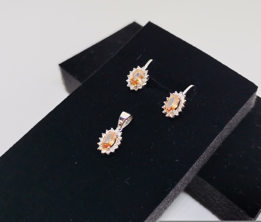 SİTRİN VE PIRLANTA TAŞLI KOLYE KÜPE TAKIMI