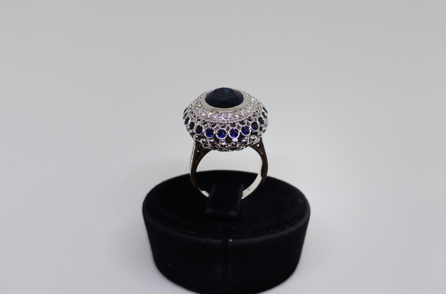 SAFİR VE PIRLANTA TAŞLI DEV BOY YÜZÜK