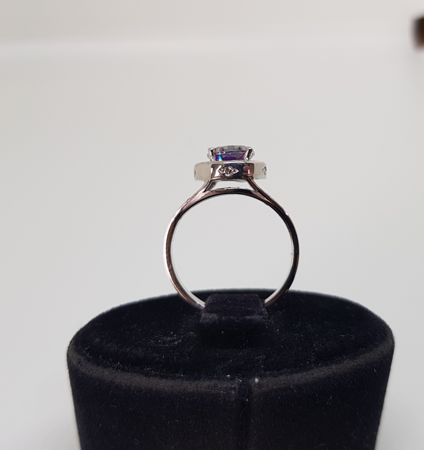 AMETİST VE PIRLANTA TAŞLI DİVANHANE MODEL YÜZÜK