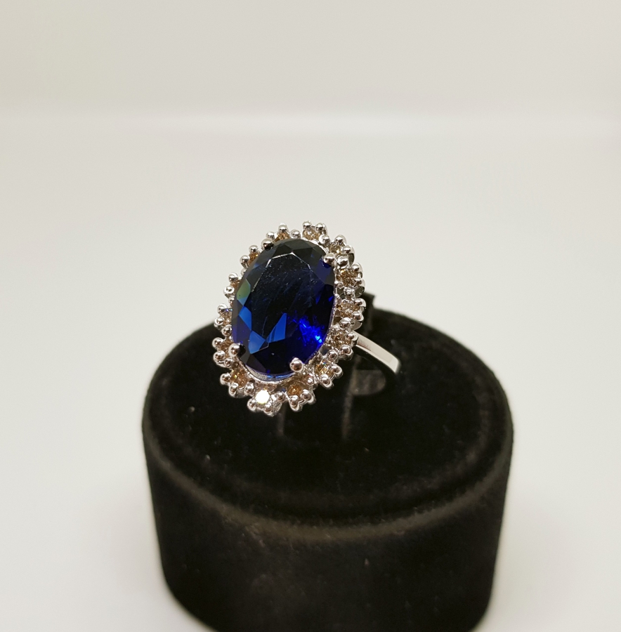 SAFİR VE PIRLANTA TAŞLI FRANSIZ MODEL YÜZÜK