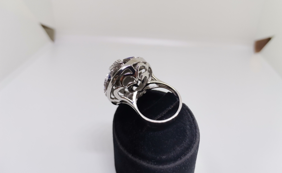 ZAMBAK ÇİÇEĞİ MODELİ MİNE İŞÇİLİKLİ PIRLANTA YÜZÜK