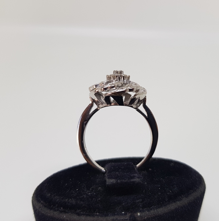 PIRLANTA TAŞLI SONSUZLUK MODELİ YÜZÜK