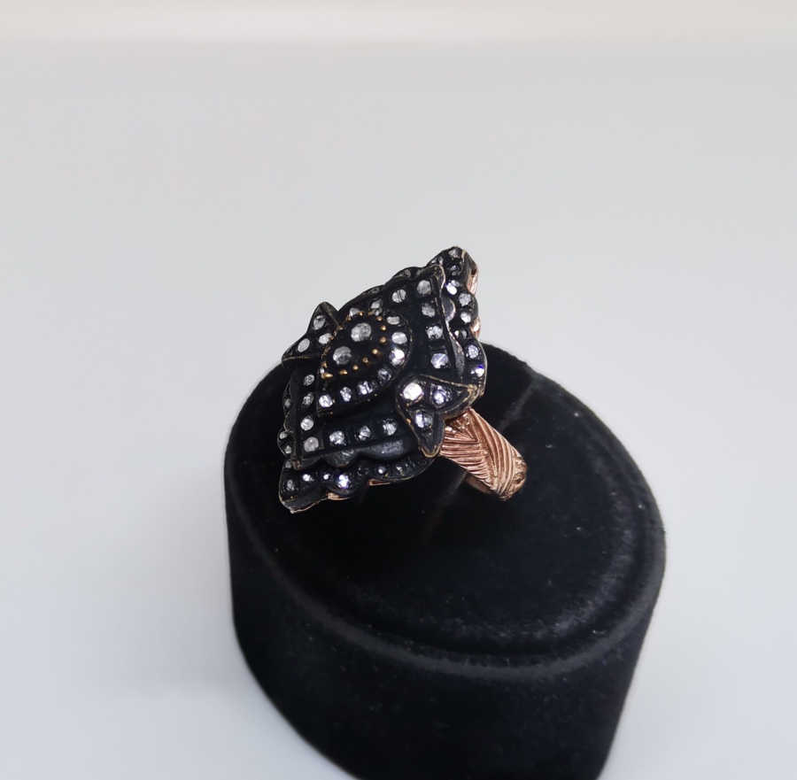 ELMAS TAŞLI GİRİT MODELİ YÜZÜK