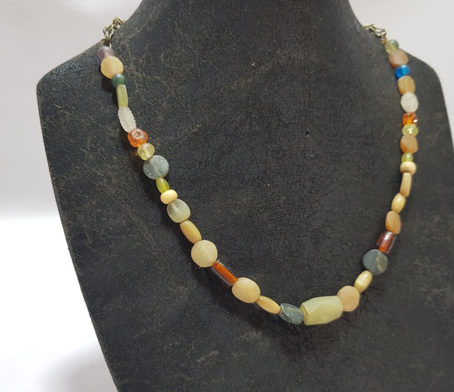 DOĞAL TAŞLARLA SÜSLÜ ÖZEL YAPIM OSMANLI GERDANLIK