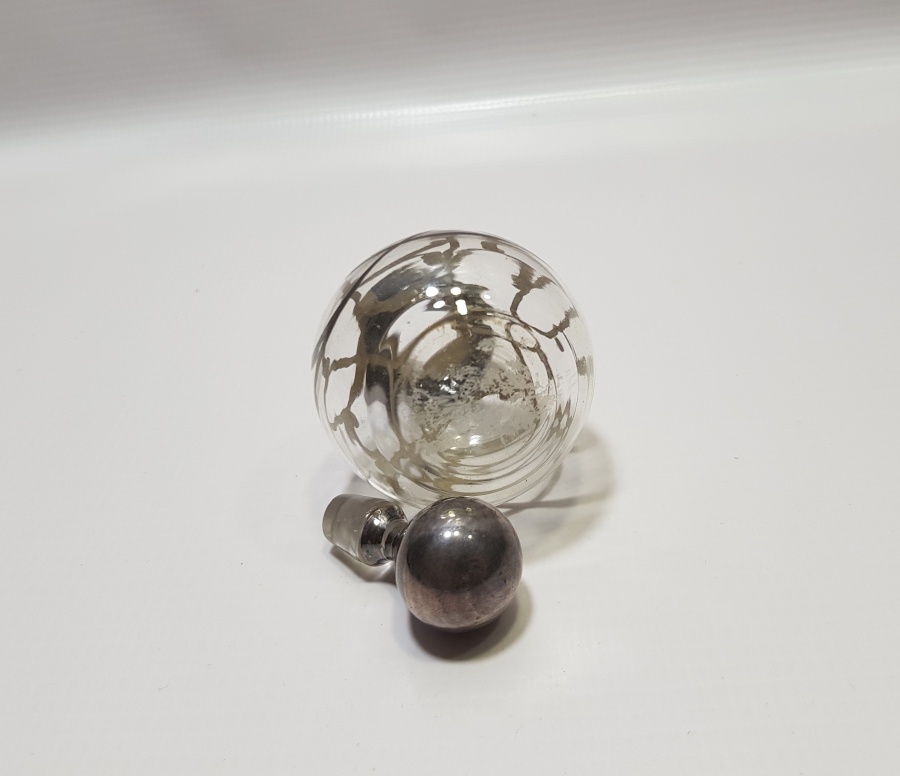 GÜMÜŞ AKITMA İŞÇİLİKLİ ÖZEL YAPIM OSMANLI DÖNEMİ ÇOK NADİR KAPAKLI PARFÜM ŞİŞESİ