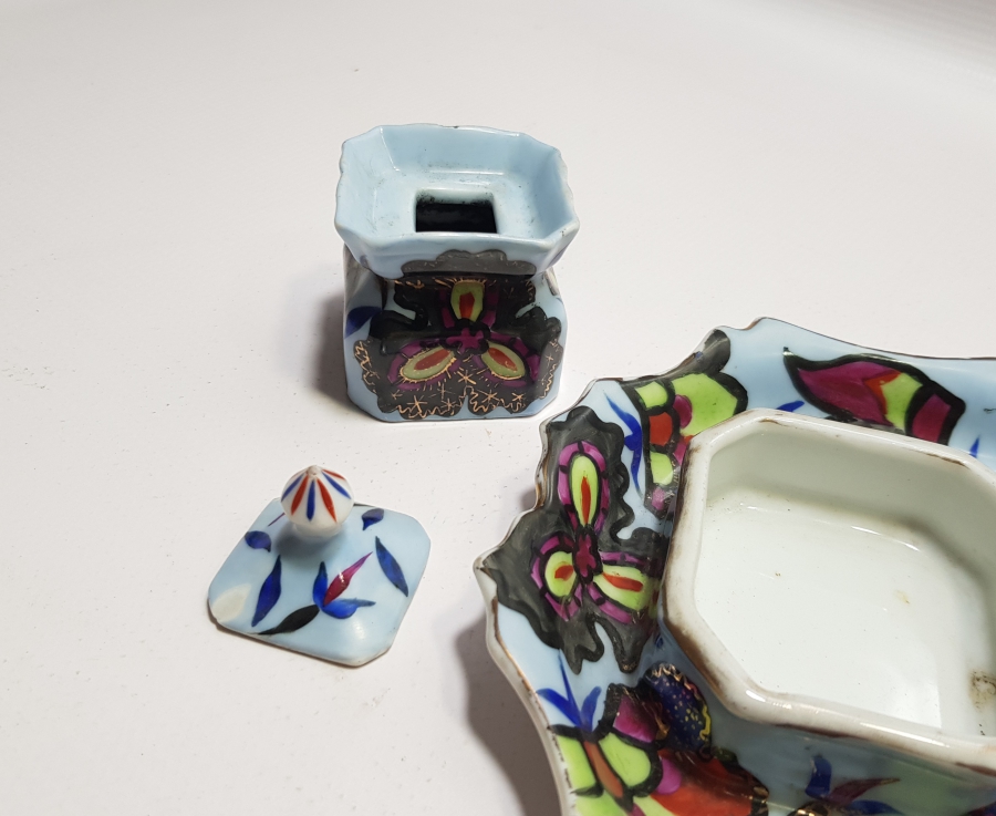 OSMANLI DÖNEMİ EL BOYAMA ÖZEL ÜRETİM EL BOYAMA BÜYÜK BOY PORSELEN HOKKA TAKIMI