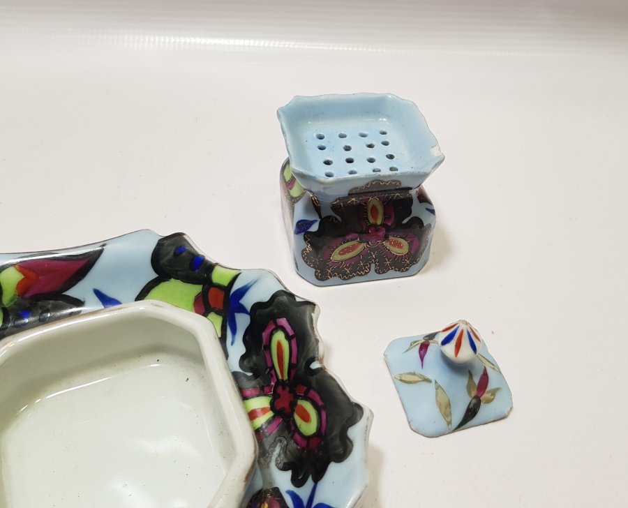 OSMANLI DÖNEMİ EL BOYAMA ÖZEL ÜRETİM EL BOYAMA BÜYÜK BOY PORSELEN HOKKA TAKIMI