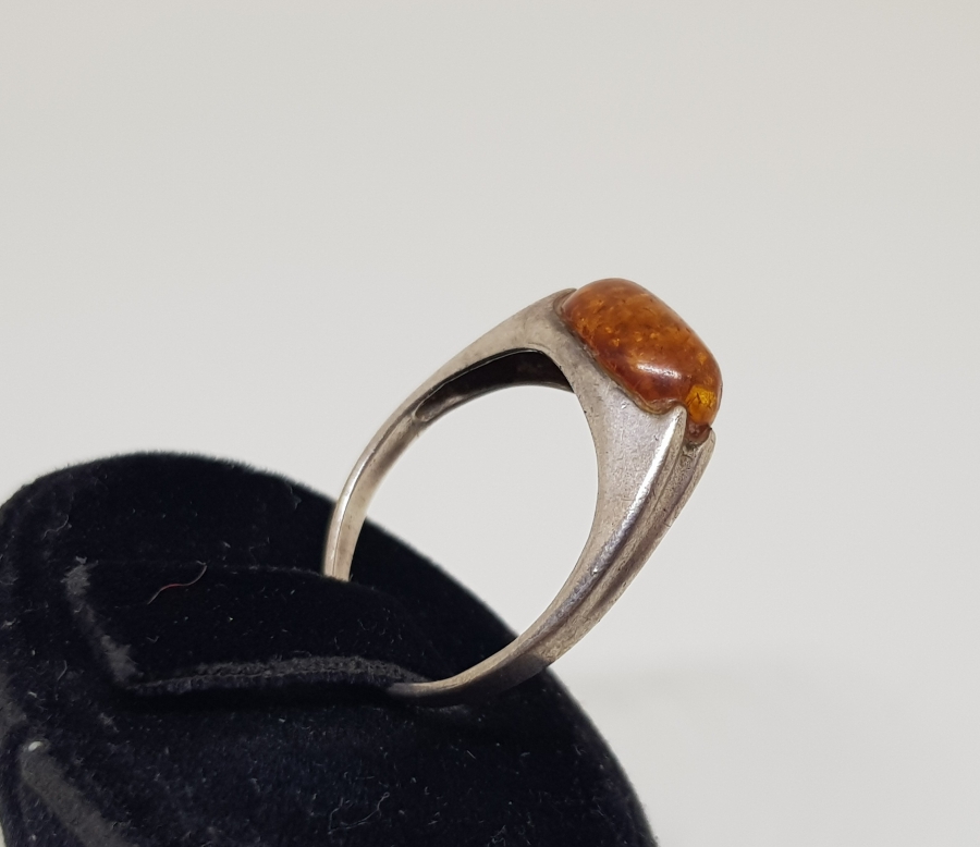 DAMLA KEHRİBAR TAŞLI ÖZEL YAPIM GÜMÜŞ YÜZÜK