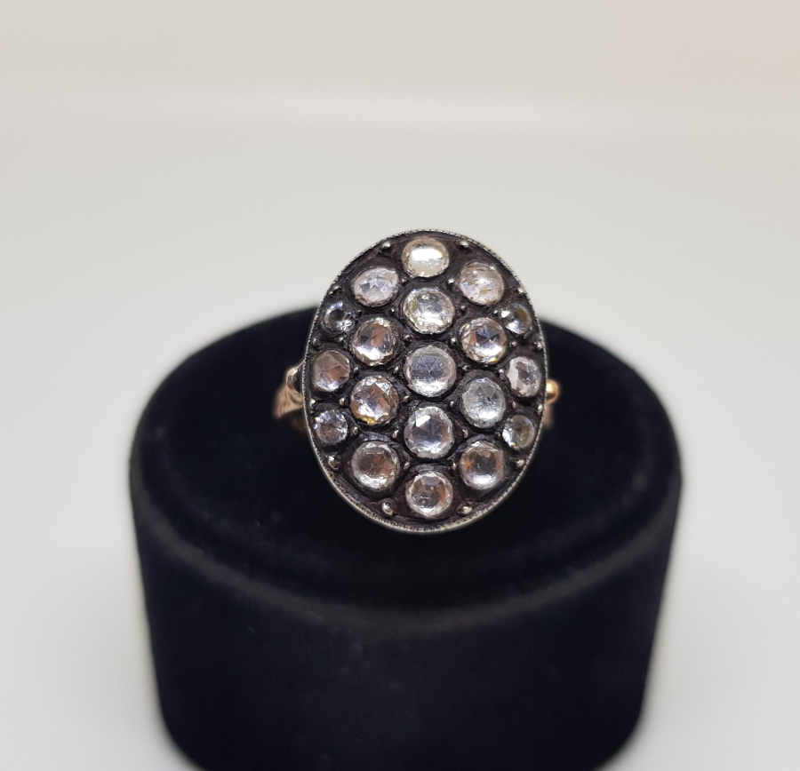 ÖZEL YAPIM ANTİKA ELMAS TAŞLI DİVANHANE ÇİVİSİ MODELİ ALTIN YÜZÜK