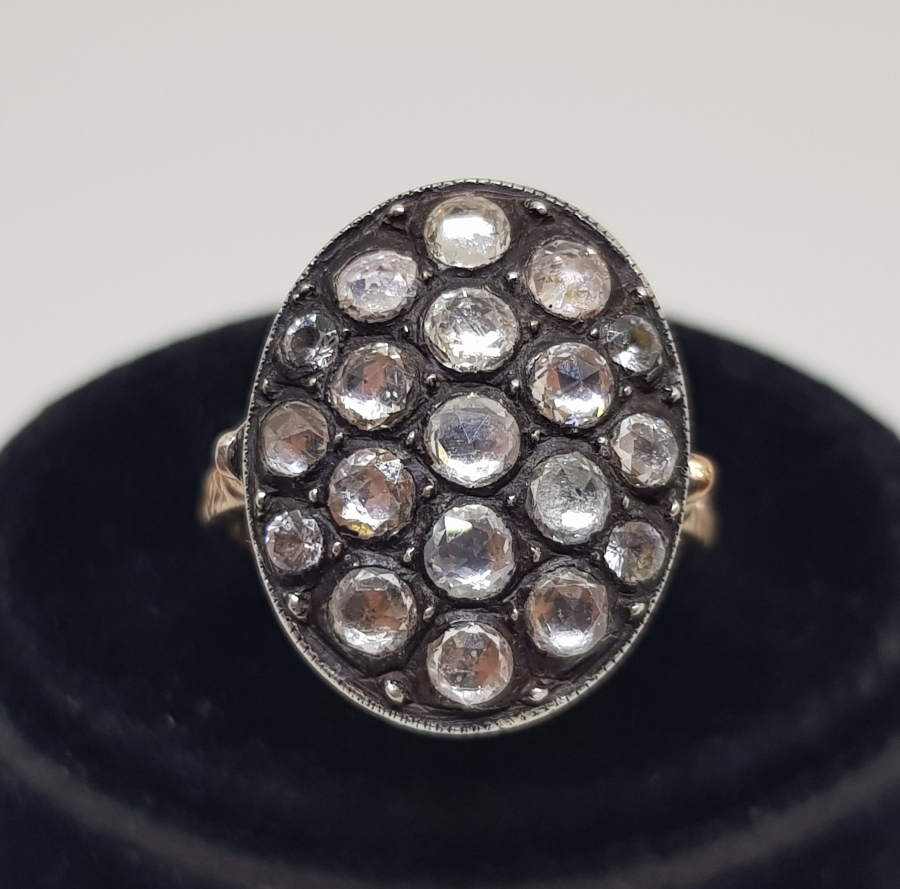 ÖZEL YAPIM ANTİKA ELMAS TAŞLI DİVANHANE ÇİVİSİ MODELİ ALTIN YÜZÜK