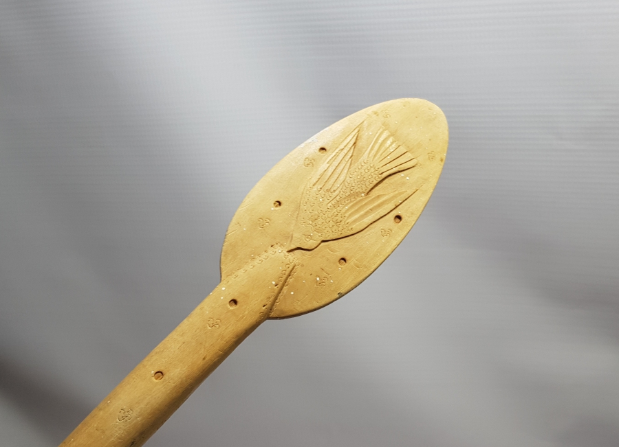 OSMANLI DÖNEMİ NADİR FORMDA TEKKE İŞİ SIRT KAŞIYICI