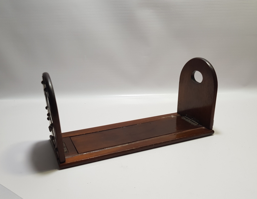 OSMANLI DÖNEMİ AHŞAP ÜZERİ ALTIN VARAKLI METAL VE FİLDİŞİ APLİKLİ ÇOK NADİR MASA ÜSTÜ KİTAPLIĞI