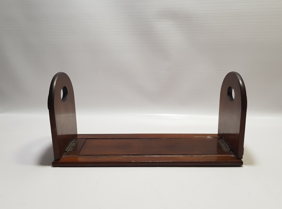 OSMANLI DÖNEMİ AHŞAP ÜZERİ ALTIN VARAKLI METAL VE FİLDİŞİ APLİKLİ ÇOK NADİR MASA ÜSTÜ KİTAPLIĞI