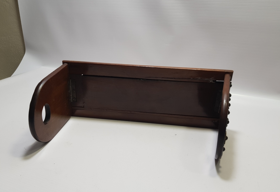 OSMANLI DÖNEMİ AHŞAP ÜZERİ ALTIN VARAKLI METAL VE FİLDİŞİ APLİKLİ ÇOK NADİR MASA ÜSTÜ KİTAPLIĞI