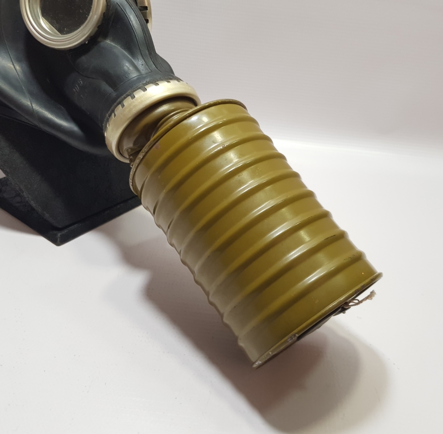 ANTİKA GAZ MASKESİ