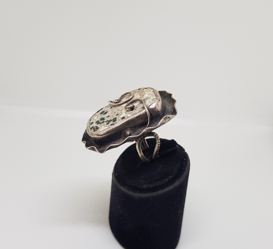 DOĞAL TAŞLI ÖZEL YAPIM BÜYÜK BOY YÜZÜK