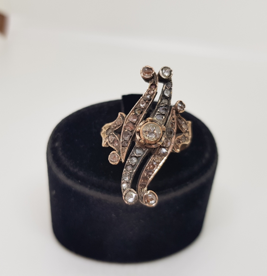 OSMANLI DÖNEMİ ÇOK NADİR GİRİT MEKİĞİ MODELİ ELMAS YÜZÜK