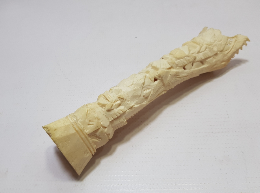 UZAKDOĞU YAPIMI EL OYMA İŞÇİLİKLİ ANTİKA KEMİK MASA ÜSTÜ OBJESİ