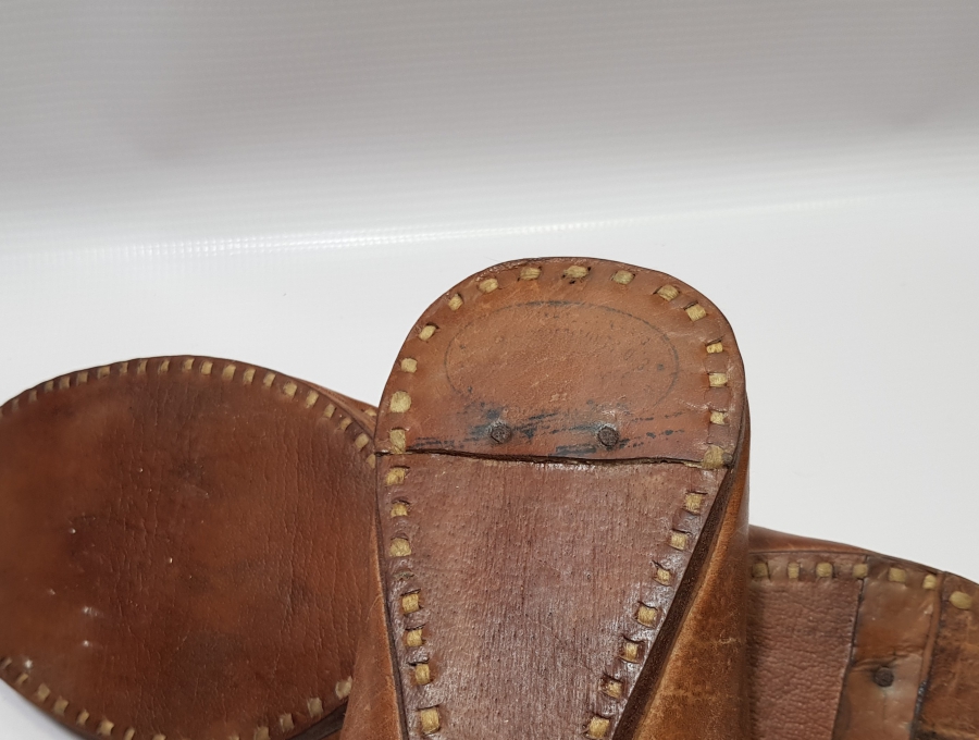 DERİ VE ALTIN SIRMA İŞÇİLİKLİ ÖZEL YAPIM OSMANLI DÖNEMİ NADİR DAMAT TERLİĞİ