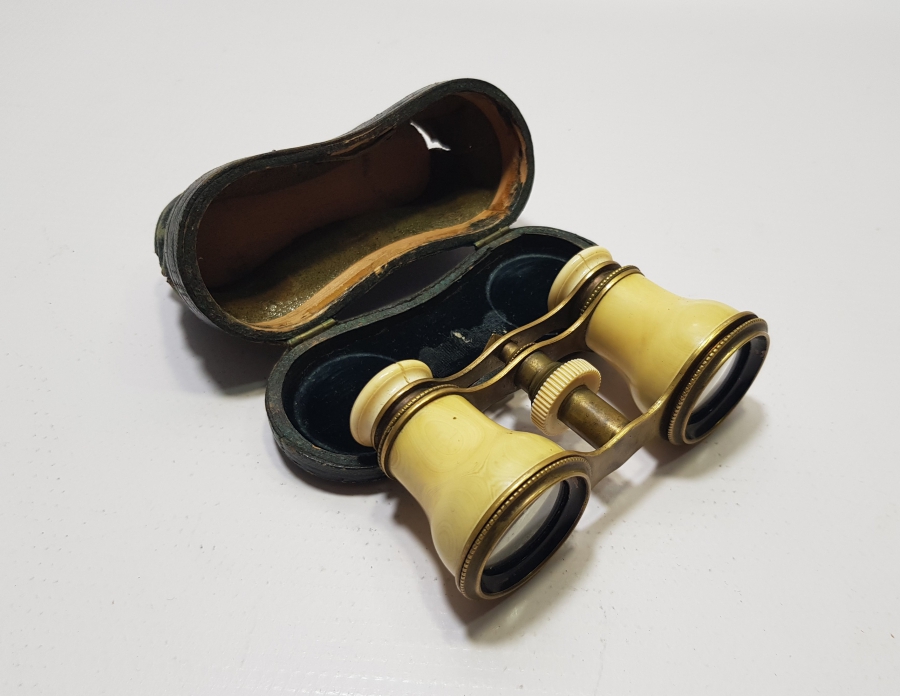 OSMANLI DÖNEMİ ORİJİNAL KUTUSUNDA ÇOK NADİR FİLDİŞİ DÜRBÜN