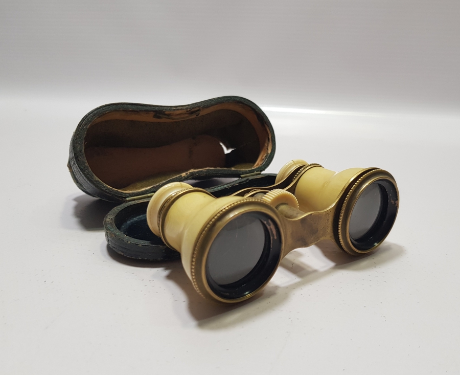 OSMANLI DÖNEMİ ORİJİNAL KUTUSUNDA ÇOK NADİR FİLDİŞİ DÜRBÜN