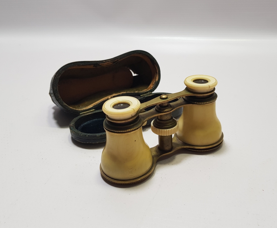 OSMANLI DÖNEMİ ORİJİNAL KUTUSUNDA ÇOK NADİR FİLDİŞİ DÜRBÜN