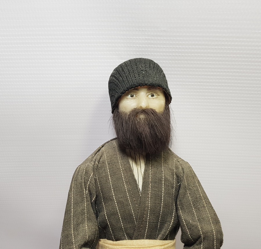 OSMANLI DÖNEMİ BALMUMU VE ORİJİNAL SAKAL İLE YAPILMIŞ DERVİŞ FİGÜRÜ