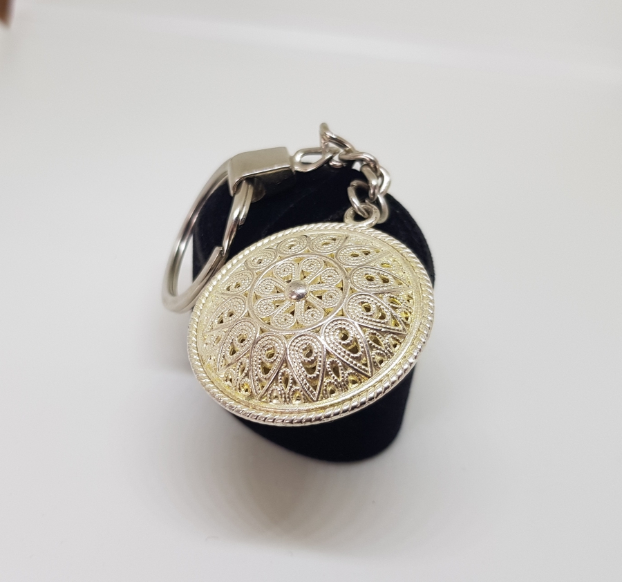 TELKARİ İŞÇİLİKLİ ANTİKA GÜMÜŞ ANAHTARLIK